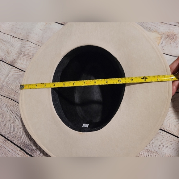 Wide Brim Panama Hat w/ braided ribbon accent✨️ - Picture 5 of 8